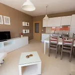 Gazebo Apartament *