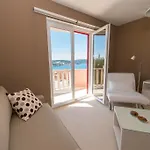 Gazebo Apartament *