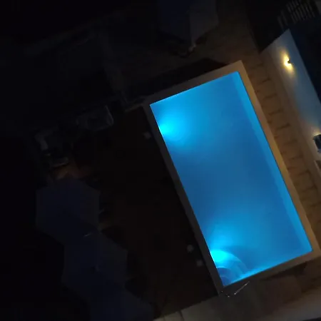 Gazebo Apartamento Trogir