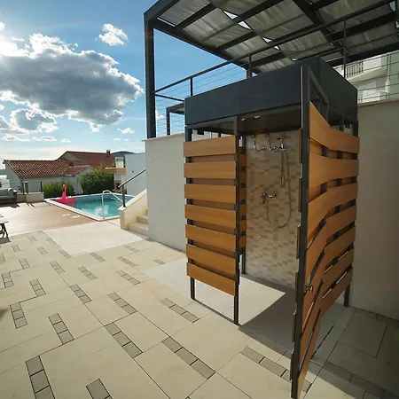 Gazebo Trogir
